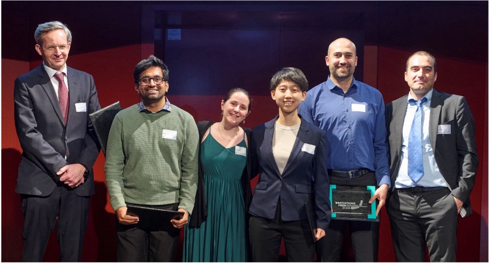 Elisha Krieg and team receiving the IPF Innovation Award